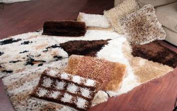 Manufacturers Exporters and Wholesale Suppliers of Polyester Rugs Ghaziabad Uttar Pradesh